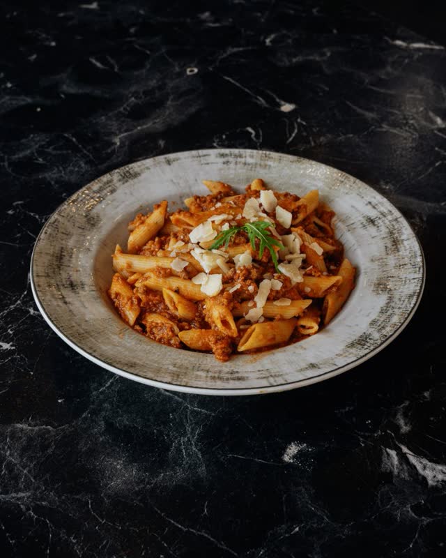 BOLOGNESE