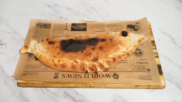 CALZONE (GEROLLT)