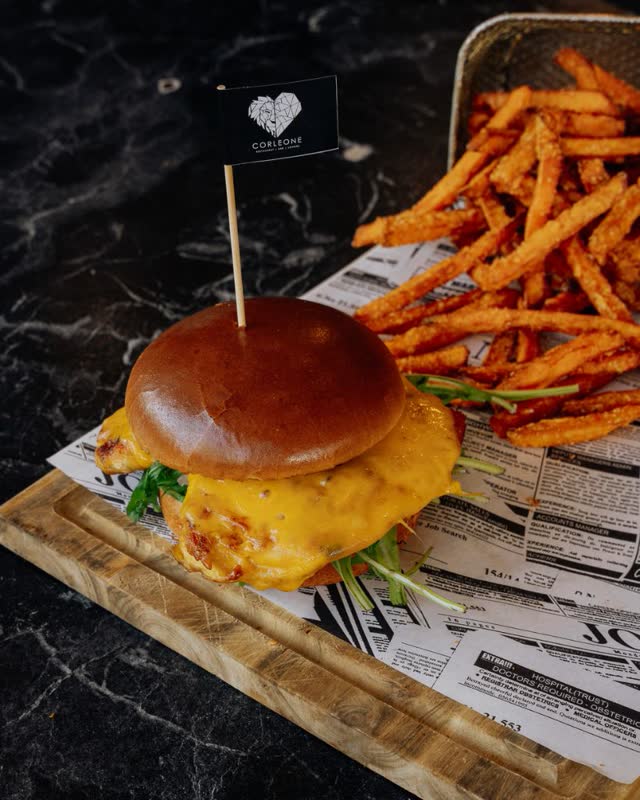 GRILLED CHICKEN BURGER